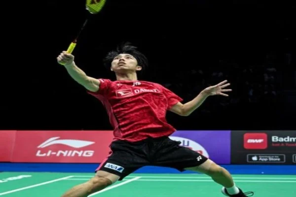 亚冠精英联赛上海海港对阵神户武磊与大迫勇也锋线对决分析